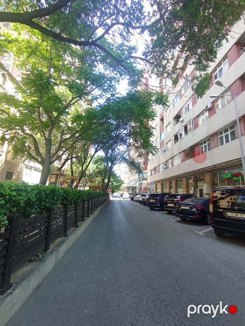 İcarəyə verilir 3 otaqlı yeni tikili 147 m²