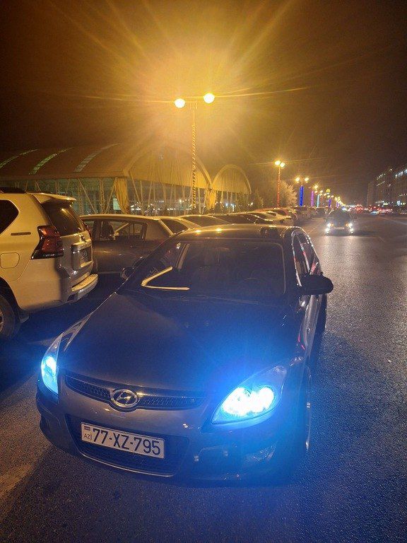 Hyundai i30, 1.4 L, 2009 il, 200 000 km — Avtomobillər, Bakı