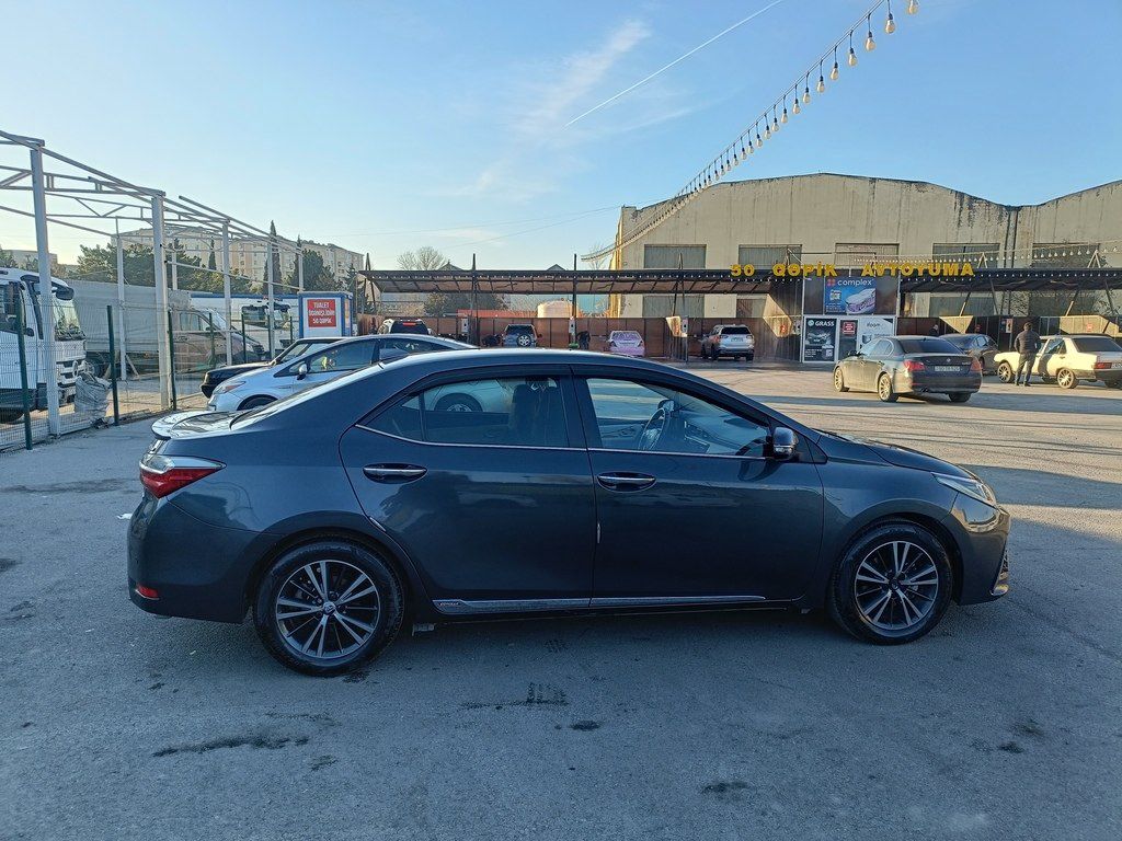 Toyota Corolla, 2.0 L, 2017 il, 144 000 km — Avtomobillər, Bakı (10)