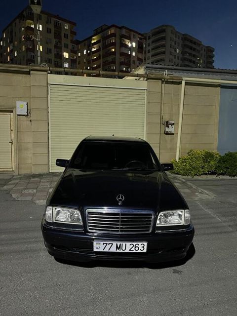 Mercedes C 220, 2.2 L, 1998 il, 300 000 km — Bakı