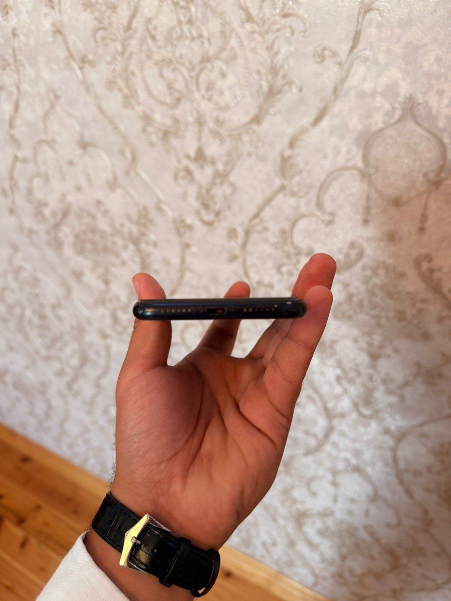 Apple iPhone XR Black 64GB/3GB — Smartfonlar, Bakı (4)