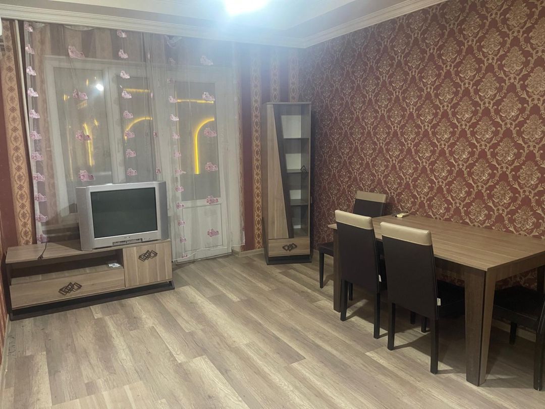 İcarəyə verilir 2 otaqlı köhnə tikili 65 m² — Mənzil, Bakı (2)