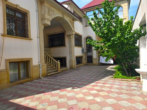 Satılır 9 otaqlı həyət evi/bağ evi 1200 m² — Bakı