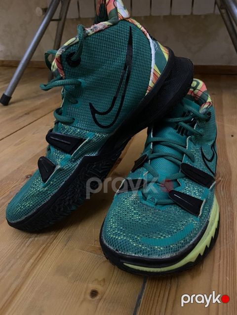 Nike Kyrie 7 basketbol krosovkaları - Rəng: yaşıl/şaquli naxışlı — Masazır