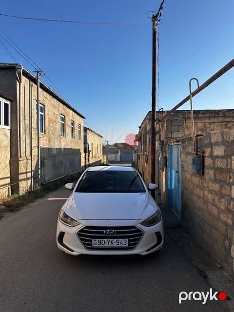Hyundai Avante, 1.6 L, 2017 il, 350 000 km