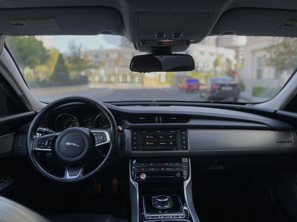 Jaguar XF, 2.0 L, 2017 il, 101 000 km — Avtomobillər, Bakı (6)