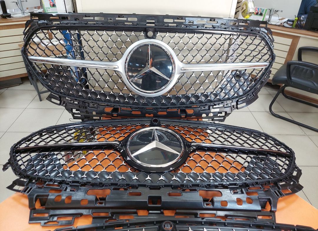 Mercedes E 214 Radiator barmaqlığı — Ehtiyat hissələri və aksesuarlar, Bakı (5)