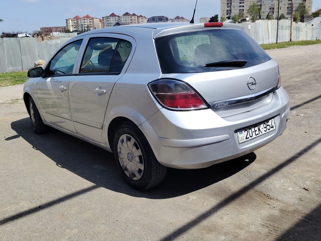 Opel Astra, 2009 il — Avtomobillər, Gəncə (4)