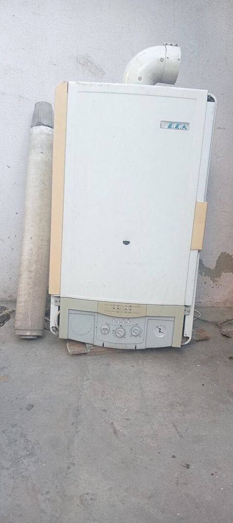 Kombi E.C.A — Bakı