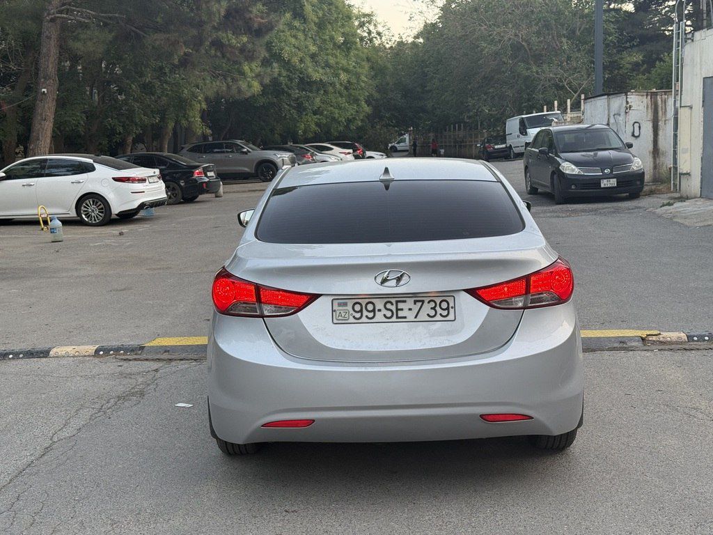 Hyundai Elantra, 1.8 L, 2014 il, 275 520 km — Avtomobillər, Salyan (10)