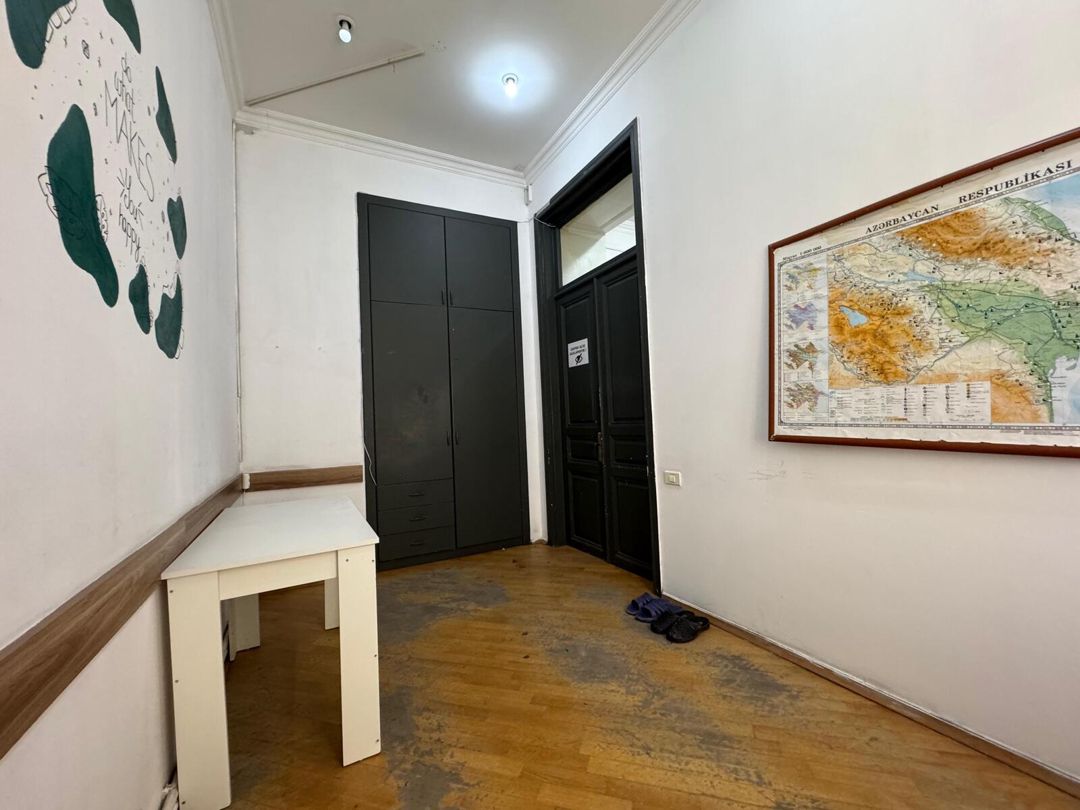 Satılır 4 otaqlı köhnə tikili 120 m² — Mənzil, Bakı (5)