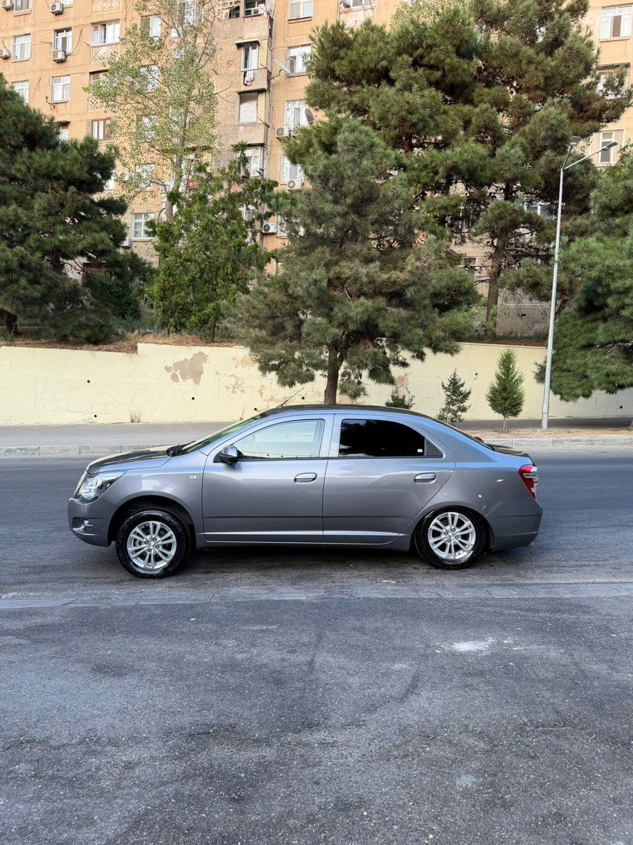 Chevrolet Cobalt icarəsi — Avtomobil icarəsi, Bakı (6)