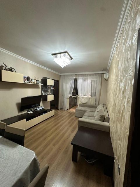 Satılır 3 otaqlı köhnə tikili 60 m² — Bakı