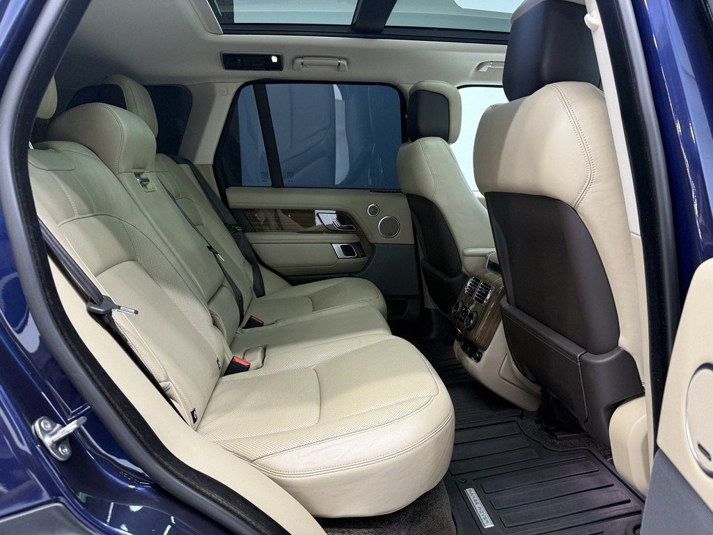 Land Rover Range Rover, 3.0 L, 2018 il, 154 500 km — Avtomobillər, Bakı (12)