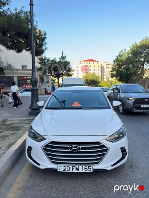 Hyundai Avante, 1.6 L, 2017 il, 153 000 km
