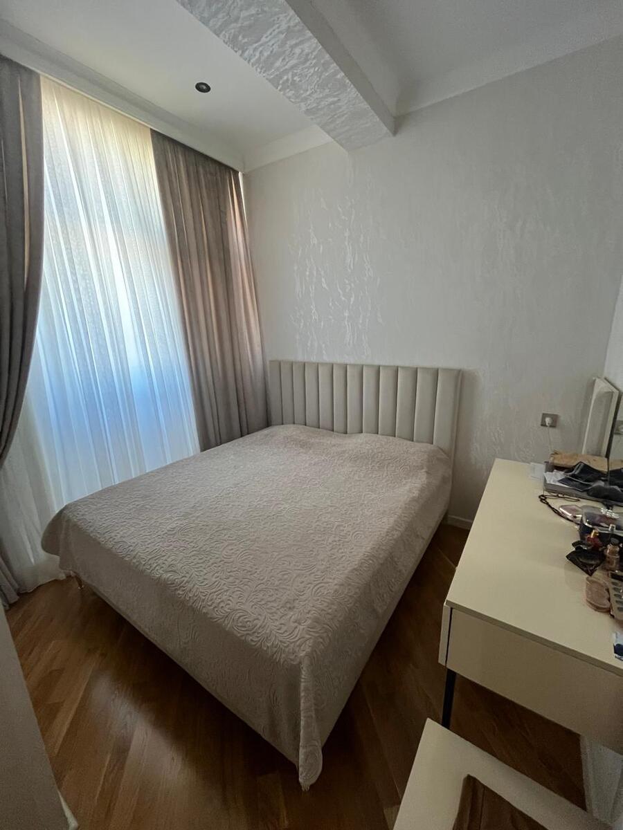 Satılır 4 otaqlı yeni tikili 150 m² — Mənzil, Bakı (7)