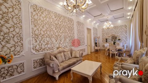 Satış: 3 otaqlı Köhnə tikili, 110 m², Səbail rayonu