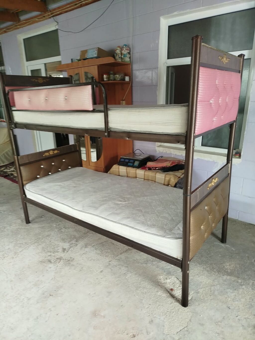 İkimərtəbəli dəmir çarpayı satılır. Model həm bunk bed kimi, həm də — Yataqlar, Bakı (4)