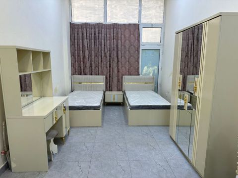 Qız üçün, İşlənmiş, 2 təknəfərlik çarpayı, Yazı masası, Dolab, Tumba