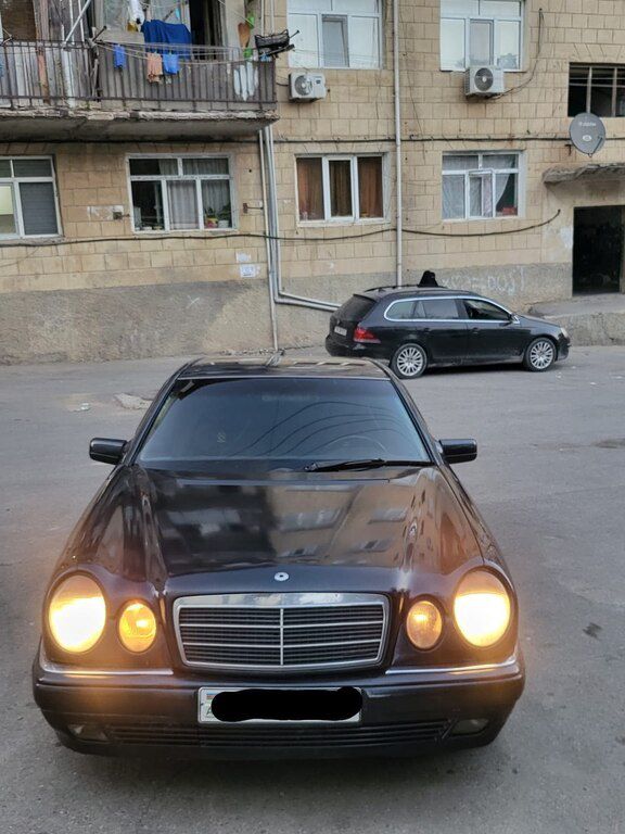 Mercedes E 220, 2.2 L, 1999 il, 421 365 km — Avtomobillər, Bakı (4)