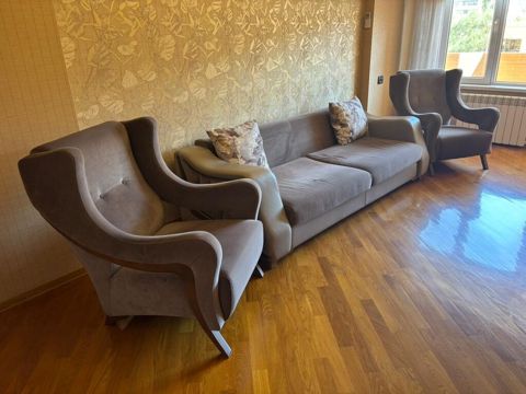 350azn Türkiye istehsalı divan Desti satılır H.aslanov*afa E