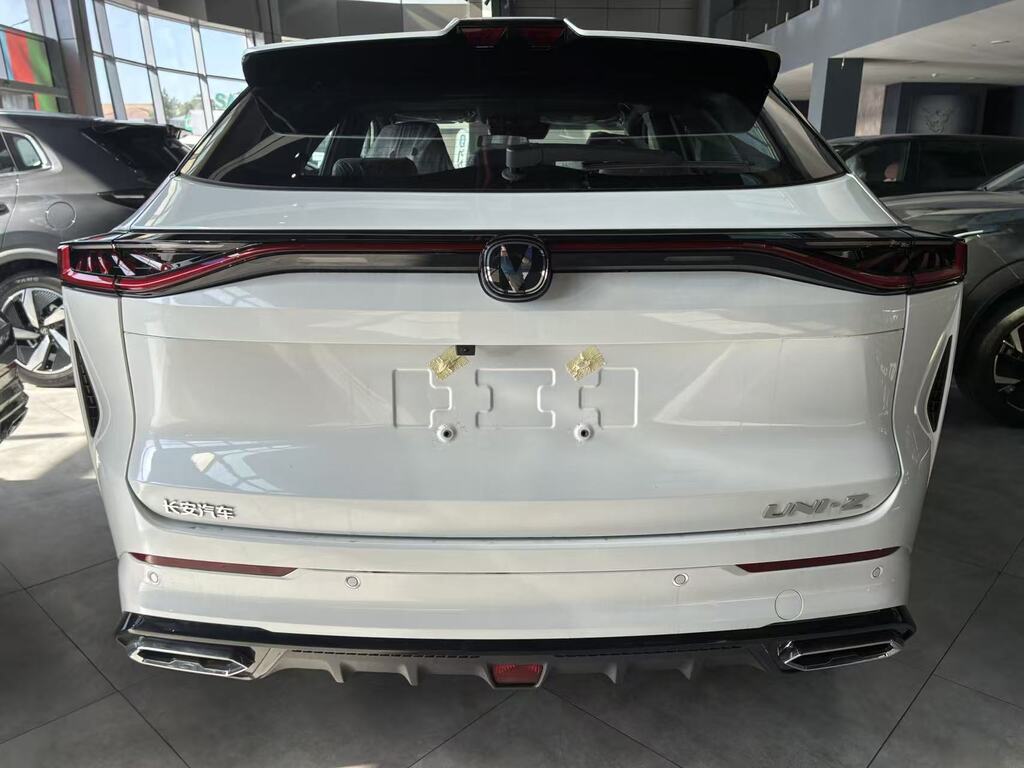 Changan Uni-Z, 1.5 L, 18.4 kWh, 2026 il, yeni — Avtomobillər, Bakı (9)