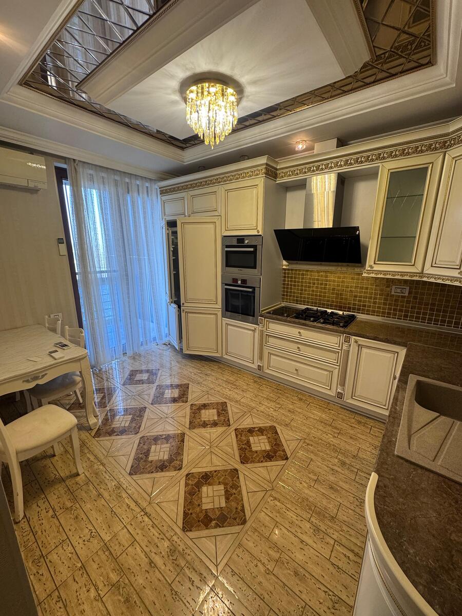 İcarəyə verilir 3 otaqlı yeni tikili 150 m² — Mənzil, Bakı (11)