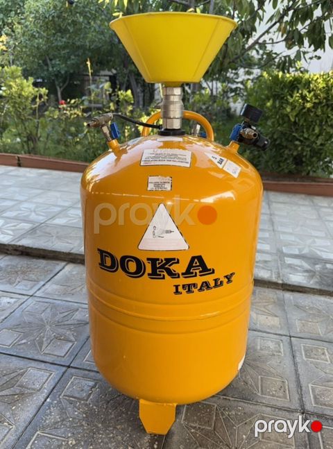 Doka Italy istehsalı 60 litrlik köpük aparatı satılır. 5 bar təzyiq — Bakı