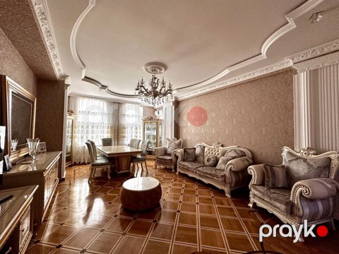 Satılır 4 otaqlı yeni tikili 155 m²