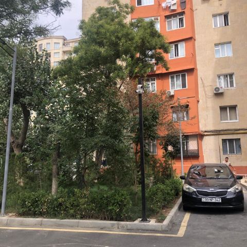 Satılır 3 otaqlı köhnə tikili 65 m² — Bakı