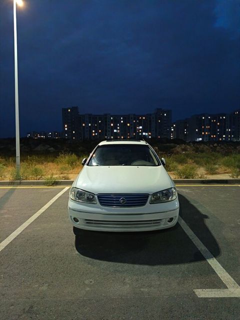 Nissan Sunny, 1.6 L, 2005 il, 464 996 km — Bakı