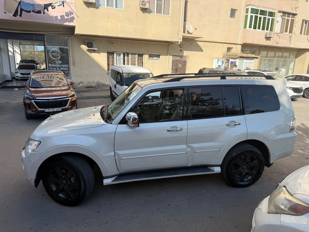 Mitsubishi Pajero, 3.8 L, 2007 il, 330 000 km — Avtomobillər, Sumqayıt (5)