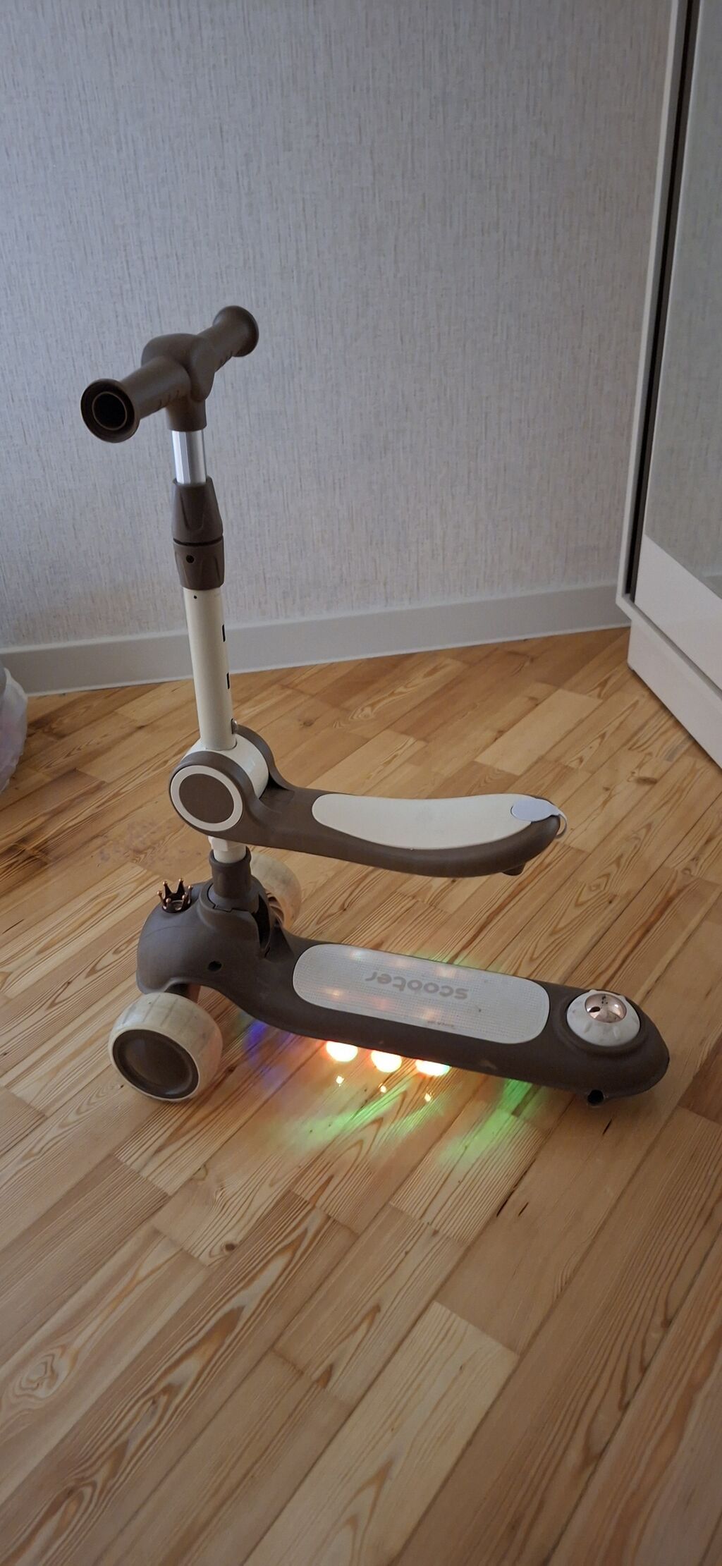 Uşaqlar üçün çoxfunksiyalı skuter təqdim olunur. Model “Scooter” — Mopedlər və skuterlər, Bakı