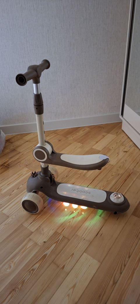 Uşaqlar üçün çoxfunksiyalı skuter təqdim olunur. Model “Scooter” — Bakı