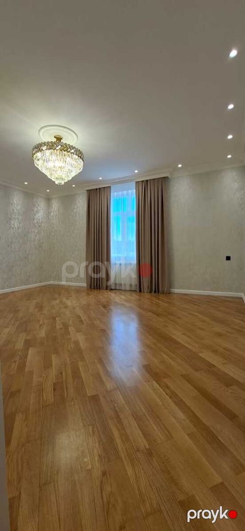 Satılır 3 otaqlı yeni tikili 114 m²