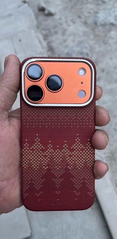Apple iPhone 17 Pro Cosmic Orange 256GB/12GB — Salyan