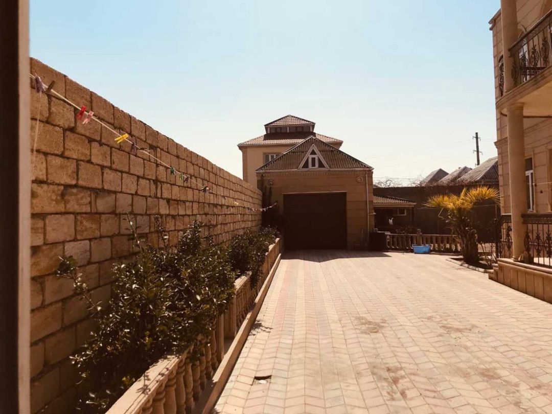 Satılır 6 otaqlı həyət evi/bağ evi 250 m² — Ev, villa, Bakı (5)