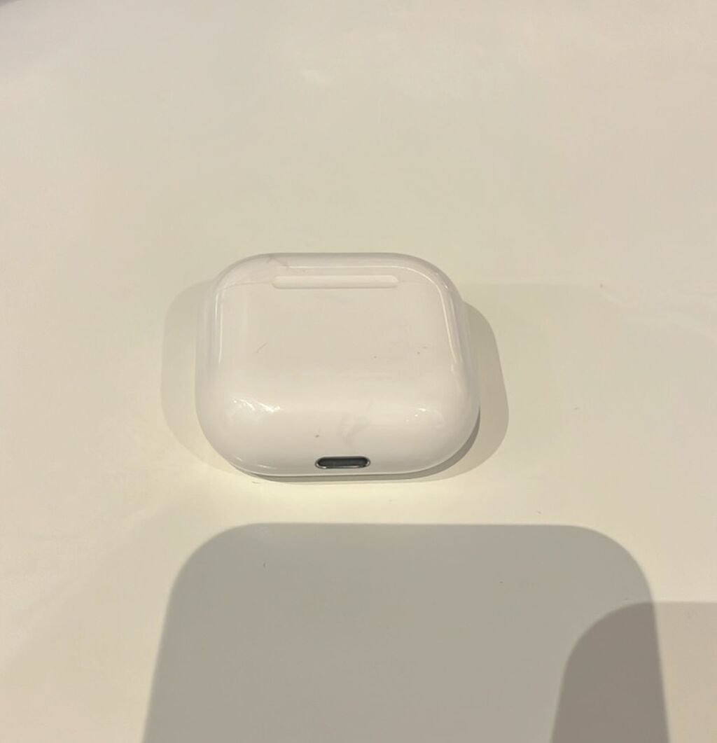 “Airpods 4” 3 aydı alınıb. Heç bir problemi yoxdur kreditlə alınıb — Qulaqcıqlar, Bakı (3)