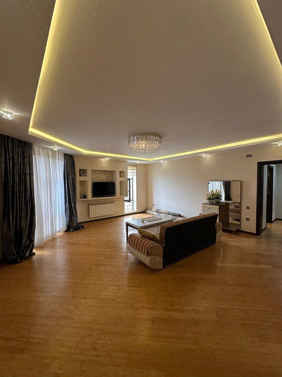 İcarəyə verilir 4 otaqlı yeni tikili 153 m² — Mənzil, Bakı (3)