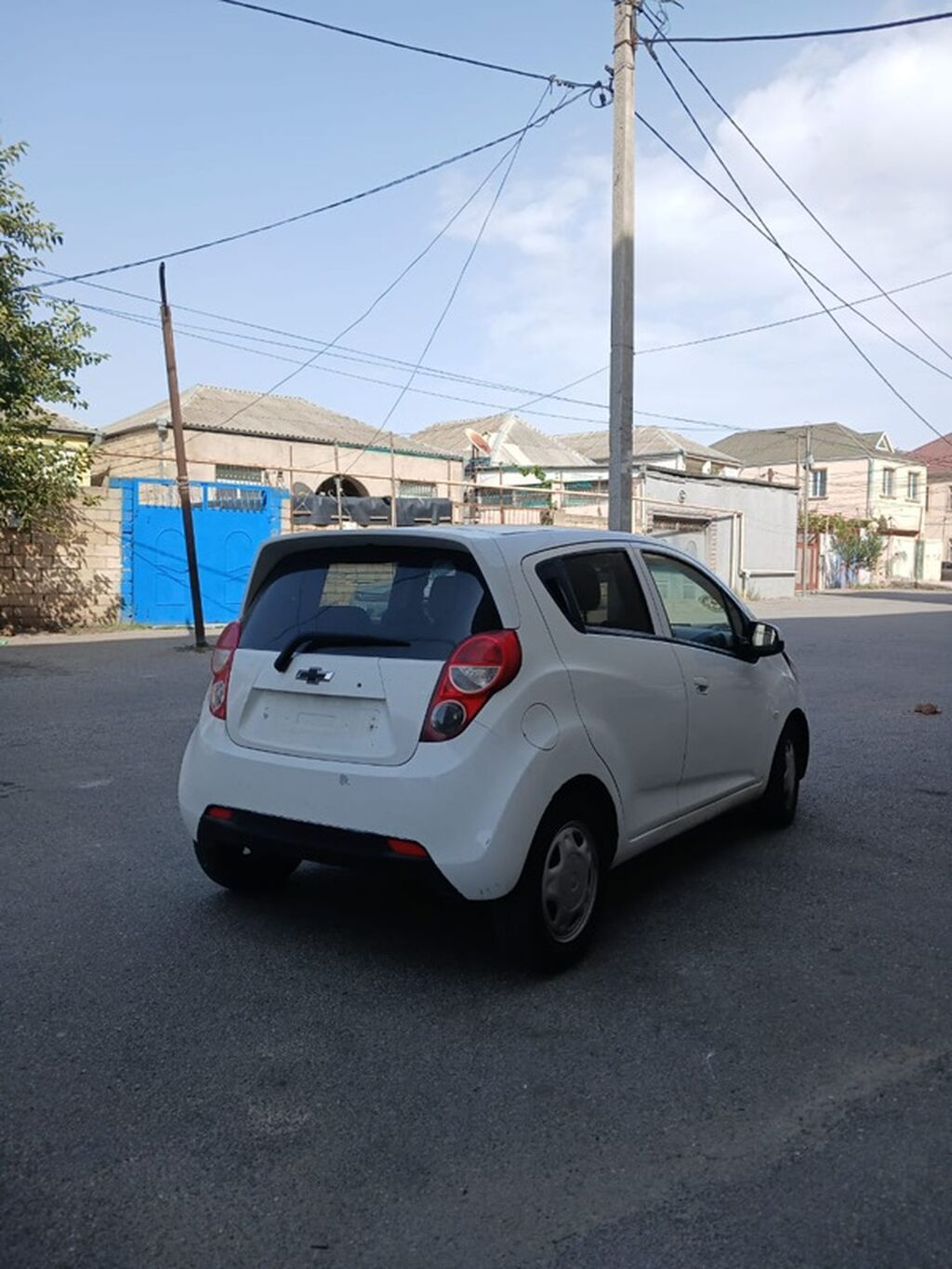 Chevrolet Spark, ağ rəng, 5 qapılı hetçbek İli 20141 mator ideL — Avtomobillər, Xırdalan (6)