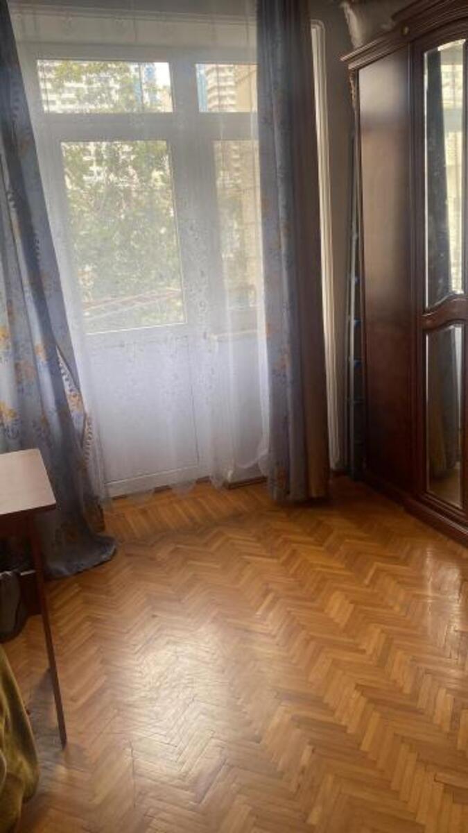 İcarəyə verilir 2 otaqlı köhnə tikili 100 m² — Mənzil, Bakı (5)