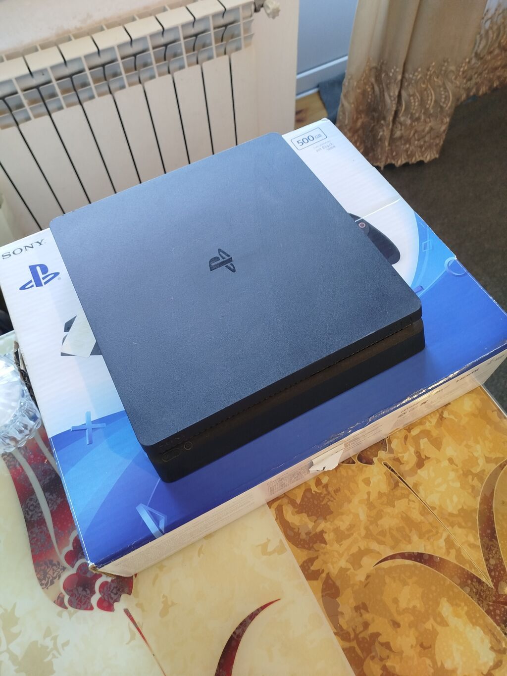 Sony PlayStation 4 Slim oyun konsolu Xüsusiyyətlər: - Rəng: qara — Oyun konsolları, Bakı (2)