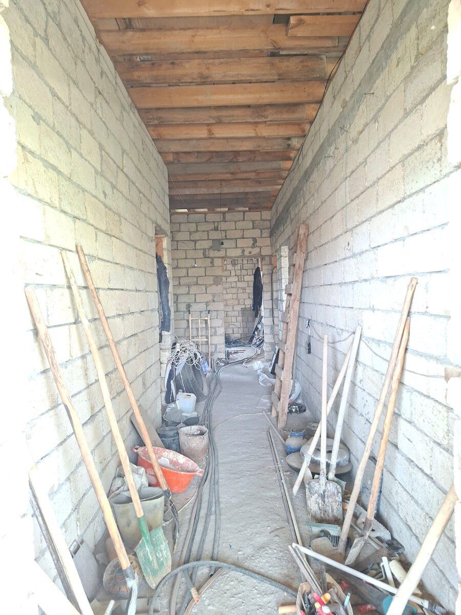 Həyət evi, Novxanı qəs — Ev, villa, Bakı (9)