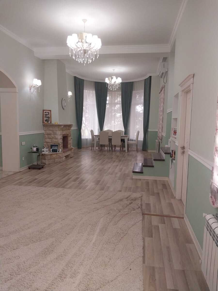 Satılır 6 otaqlı həyət evi/bağ evi 300 m² — Ev, villa, Bakı (3)