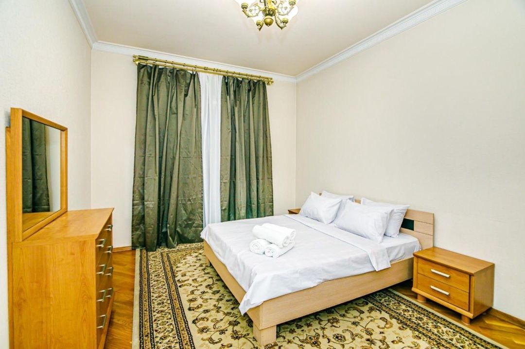 İcarəyə verilir 3 otaqlı köhnə tikili 90 m² — Mənzil, Bakı (5)