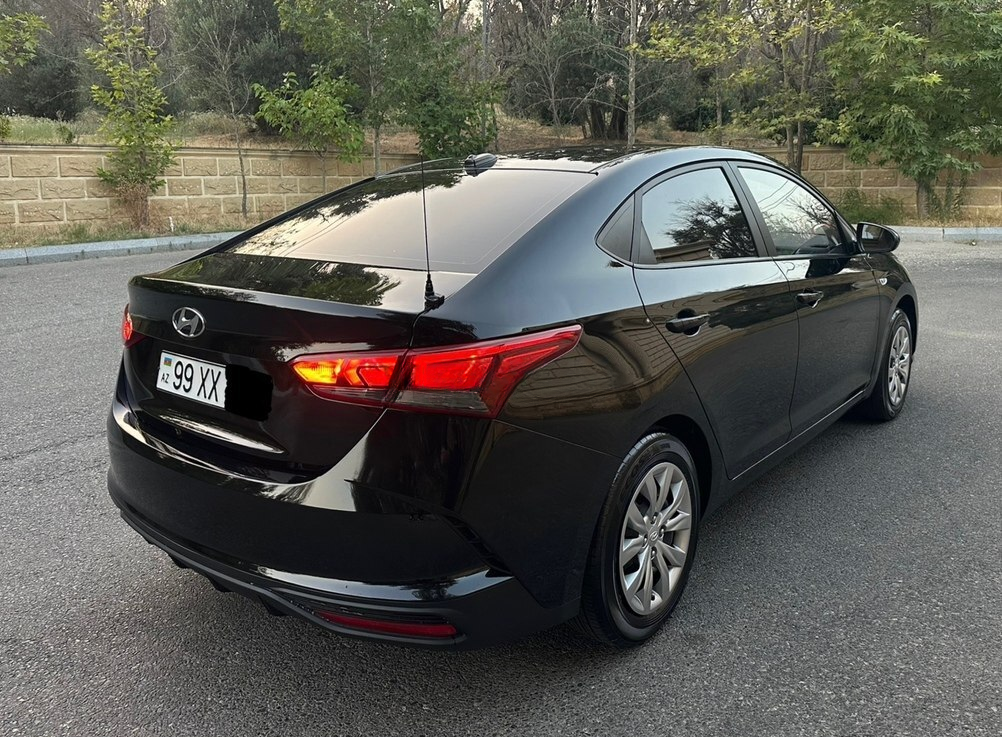 Hyundai Accent, 2021 il, 136000 km — Avtomobillər (9)