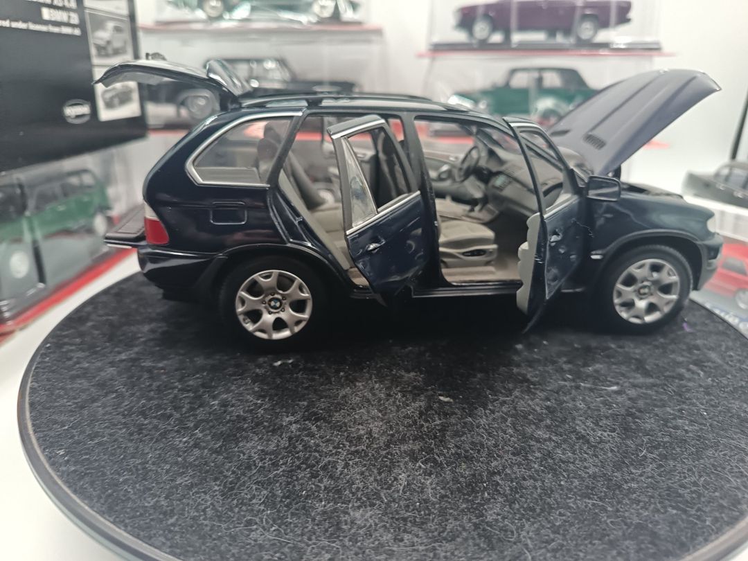 BMW X5 1/18 modeli — Kolleksiyalar, Bakı (12)