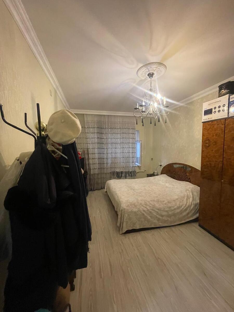 Satılır 4 otaqlı köhnə tikili 100 m² — Mənzil, Bakı (5)