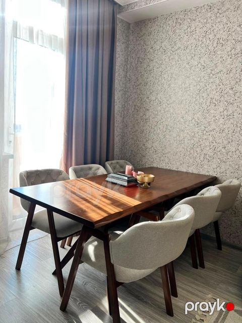 İcarəyə verilir 3 otaqlı yeni tikili 81 m²