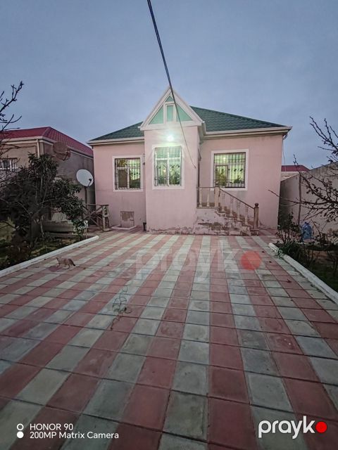 Satılır 3 otaqlı həyət evi/bağ evi 90 m²